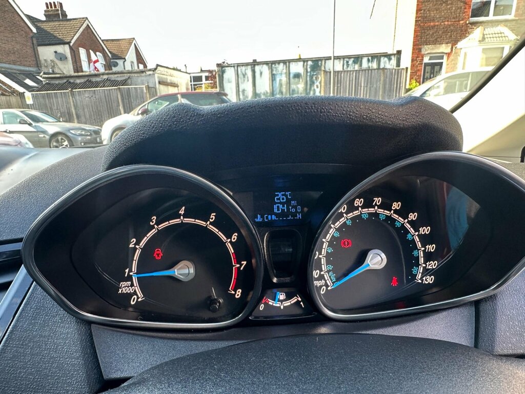 Ford Fiesta 1.0 Ecoboost Zetec Silver #18