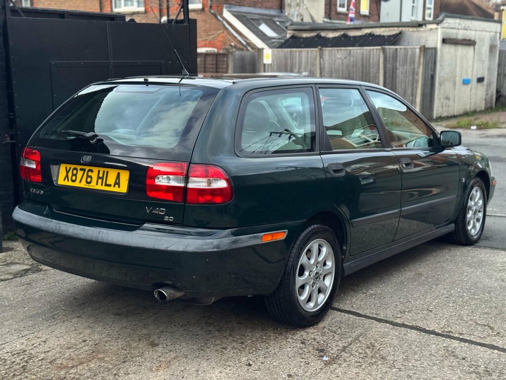 Volvo V40 1.9 Se Green #6