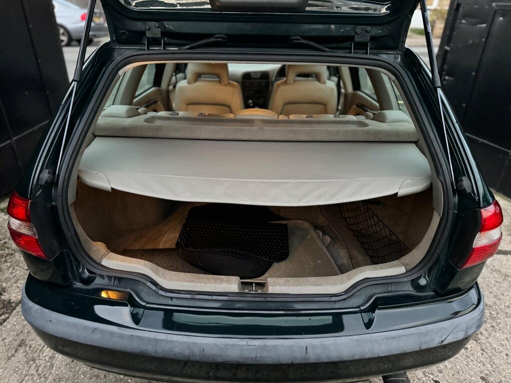 Volvo V40 2.0 Auto Silver #21