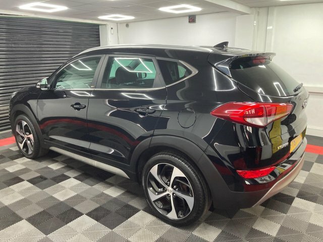 Hyundai Tucson T-gdi Sport Edition Dct Black #4