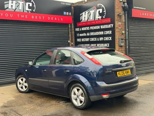 Ford Focus 1.6 Ghia Saloon Silver #4