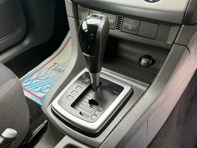 Ford Focus 1.6 Ghia Saloon Silver #7