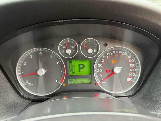 Ford Focus 1.6 Ghia Saloon Silver #13