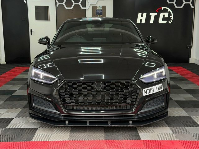 Audi A5 Tfsi 35 S Line Black #3