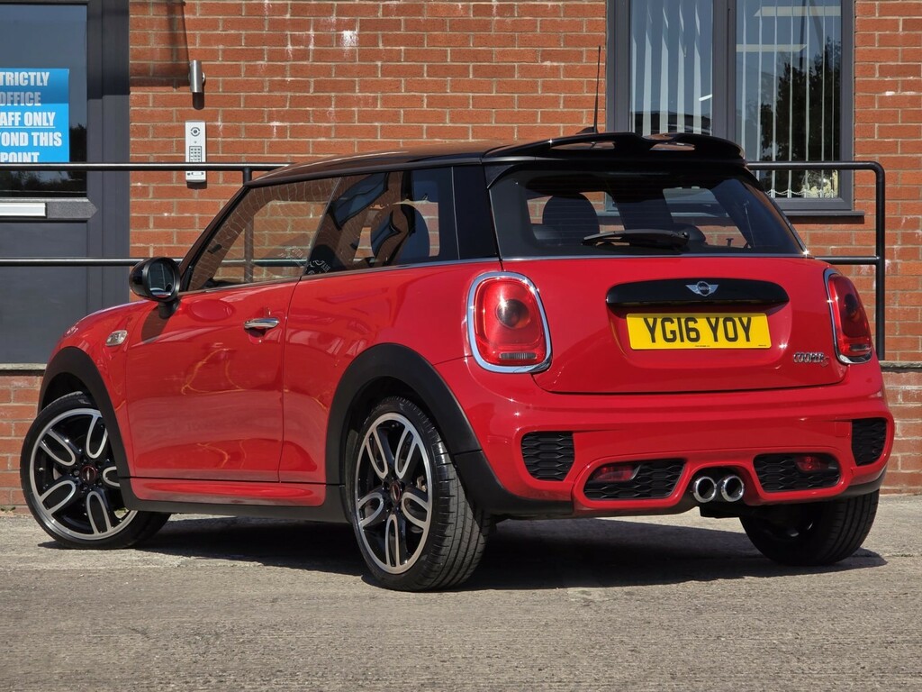 Mini Hatch 2.0 Cooper S 3-Door Hatch YG16YOY Red #2