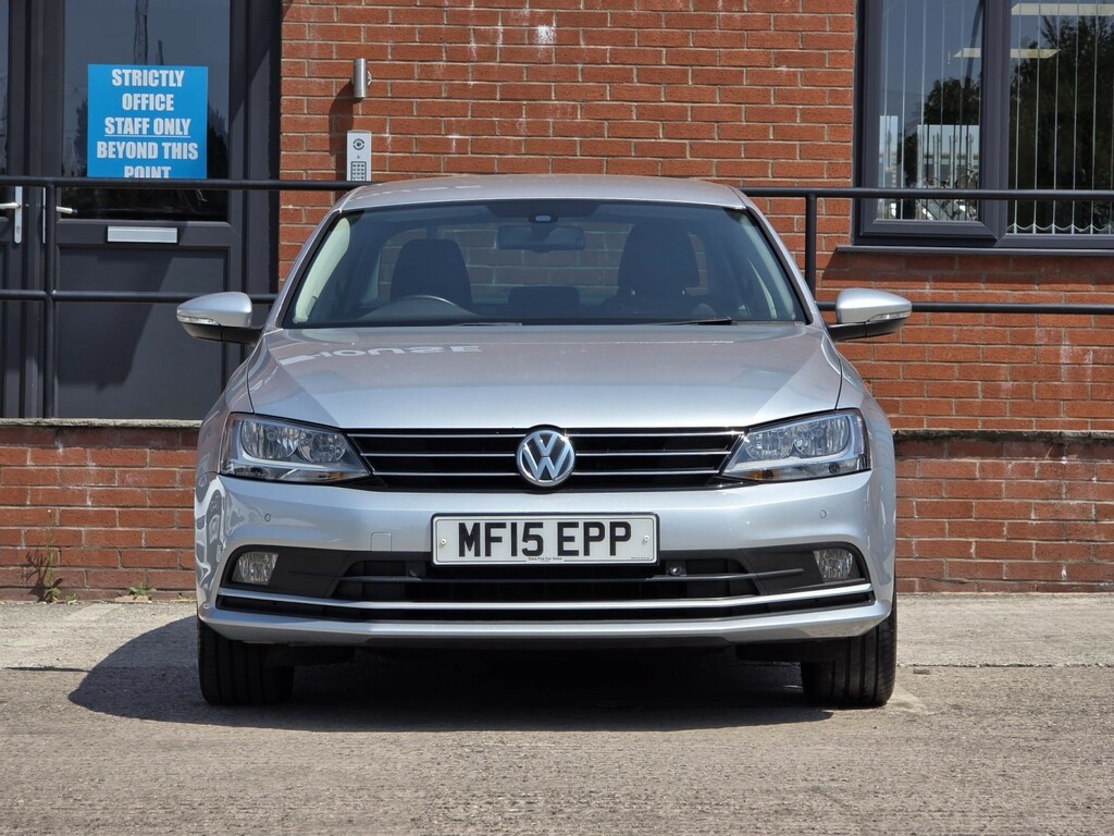 Volkswagen Jetta Black #8