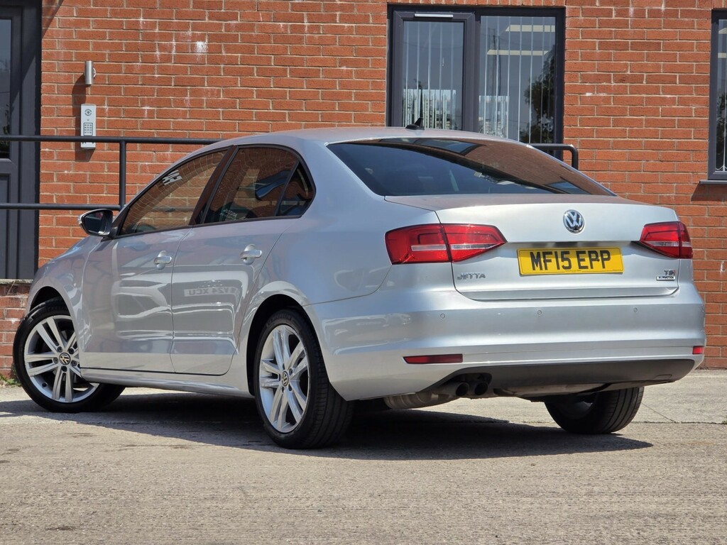 Volkswagen Jetta 1.4 Tsi Bluemotion Tech Se Silver #2