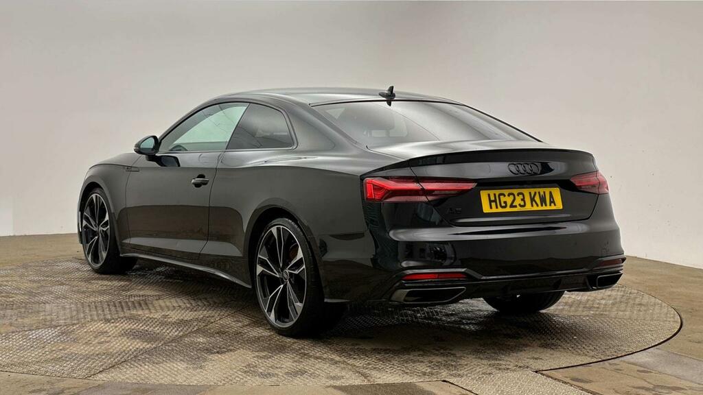 Audi A5 2.0 Tfsi 35 Black Edition Black #2