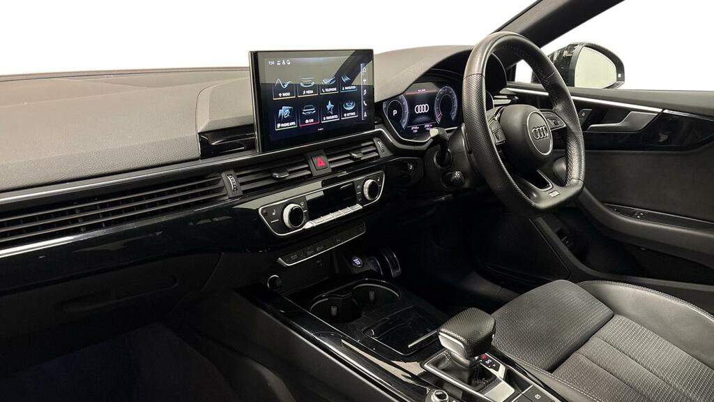 Audi A5 2.0 Tfsi 35 Black Edition Black #3
