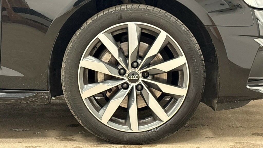 Audi A4 2.0 Tfsi 40 Sport Edition Black #5