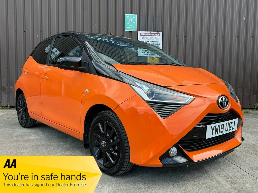 Toyota Aygo 1.0 Vvt-i X-cite Orange