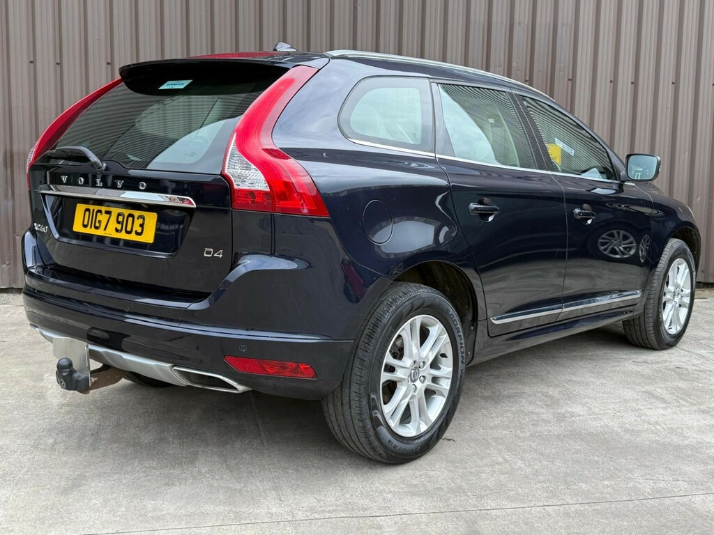 Volvo XC60 2.0 Se Lux D4 Blue #3