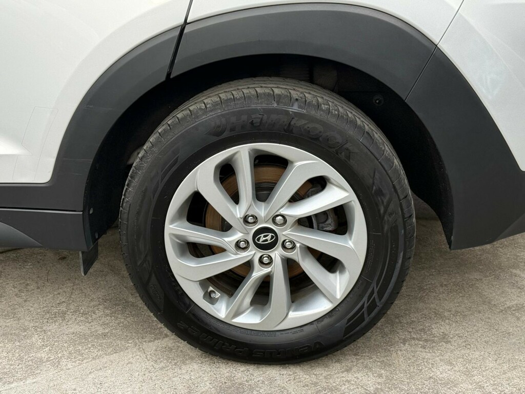 Hyundai Tucson 1.6 Tucson Se Nav 1.6 Gdi 132Ps Bd AK18UAX Silver #6