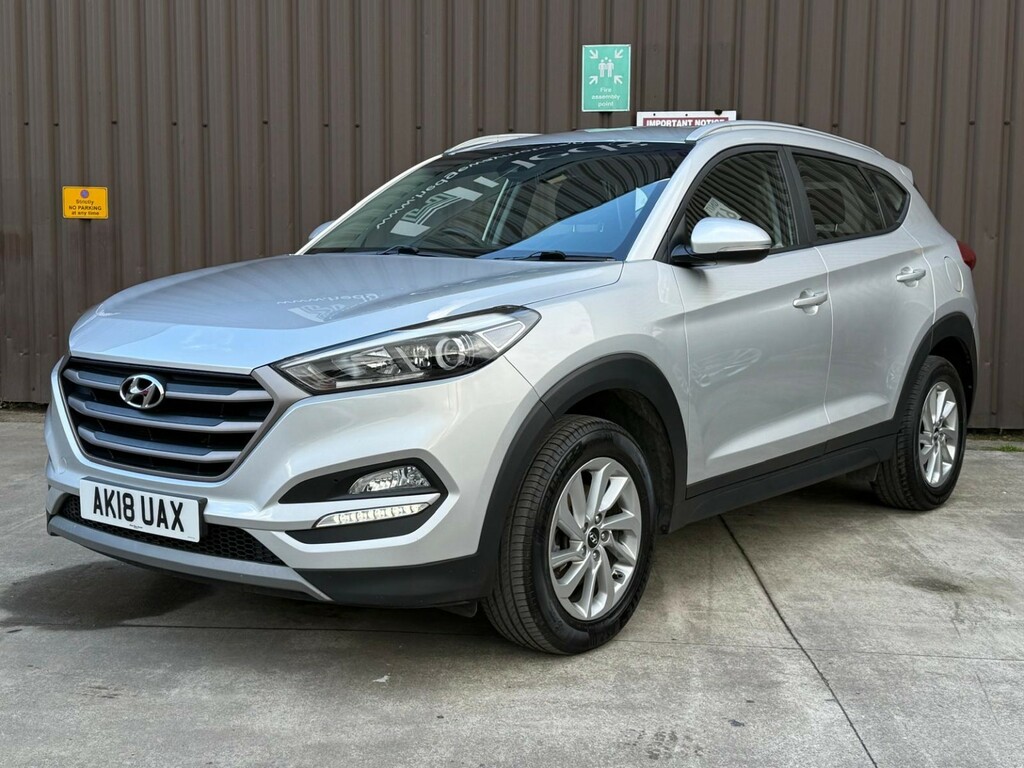 Hyundai Tucson 1.6 Tucson Se Nav 1.6 Gdi 132Ps Bd AK18UAX Silver #2