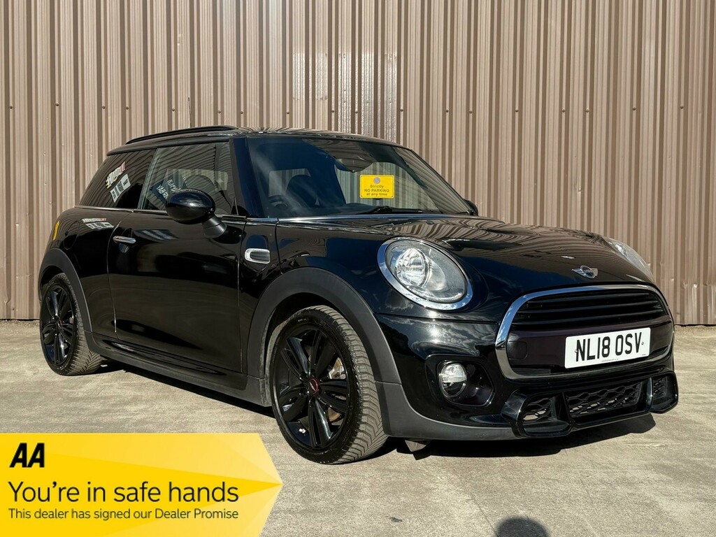 Mini Hatch 1.5 Cooper 3-Door Hatch Black