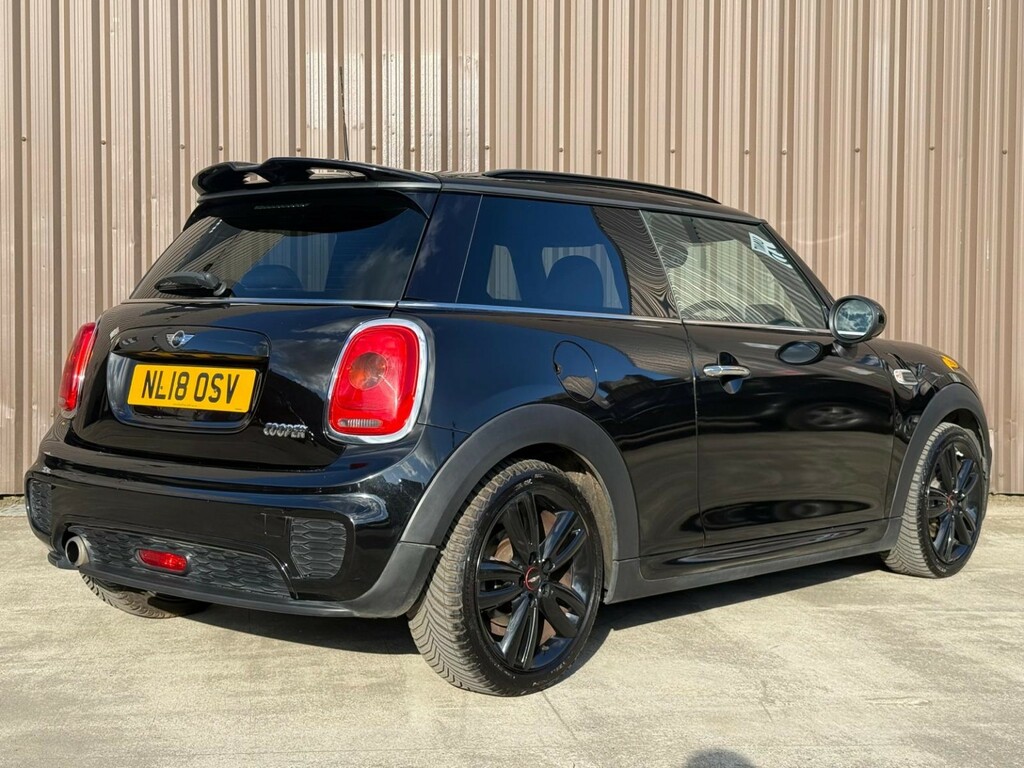 Mini Hatch 1.5 Cooper 3-Door Hatch NL18OSV Black #3