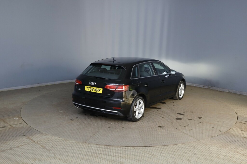 Audi A3 1.5 Tfsi Cod 35 Sport YT68MHF Black #5
