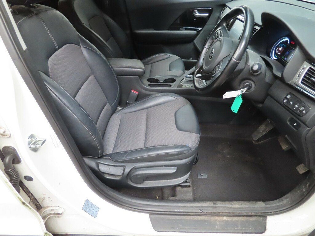 Kia Niro 1.6 H Gdi 2 White #5