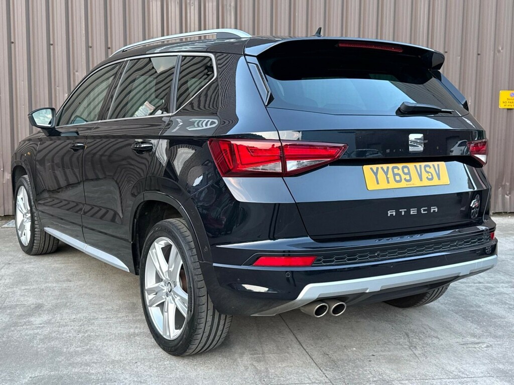 Seat Ateca 1.5 Tsi Evo Fr YY69VSV Black #4