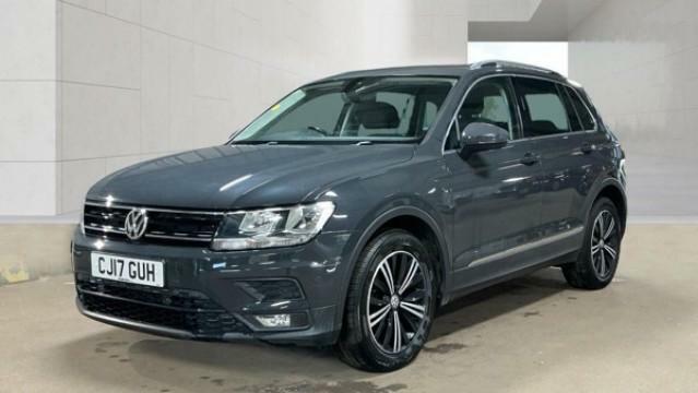 Volkswagen Tiguan 2.0 Tdi Bluemotion Tech Se Navigation CJ17GUH Grey #2