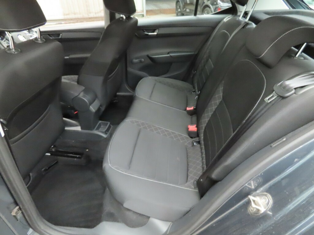 Skoda Fabia 1.0 Tsi Se L Grey #5