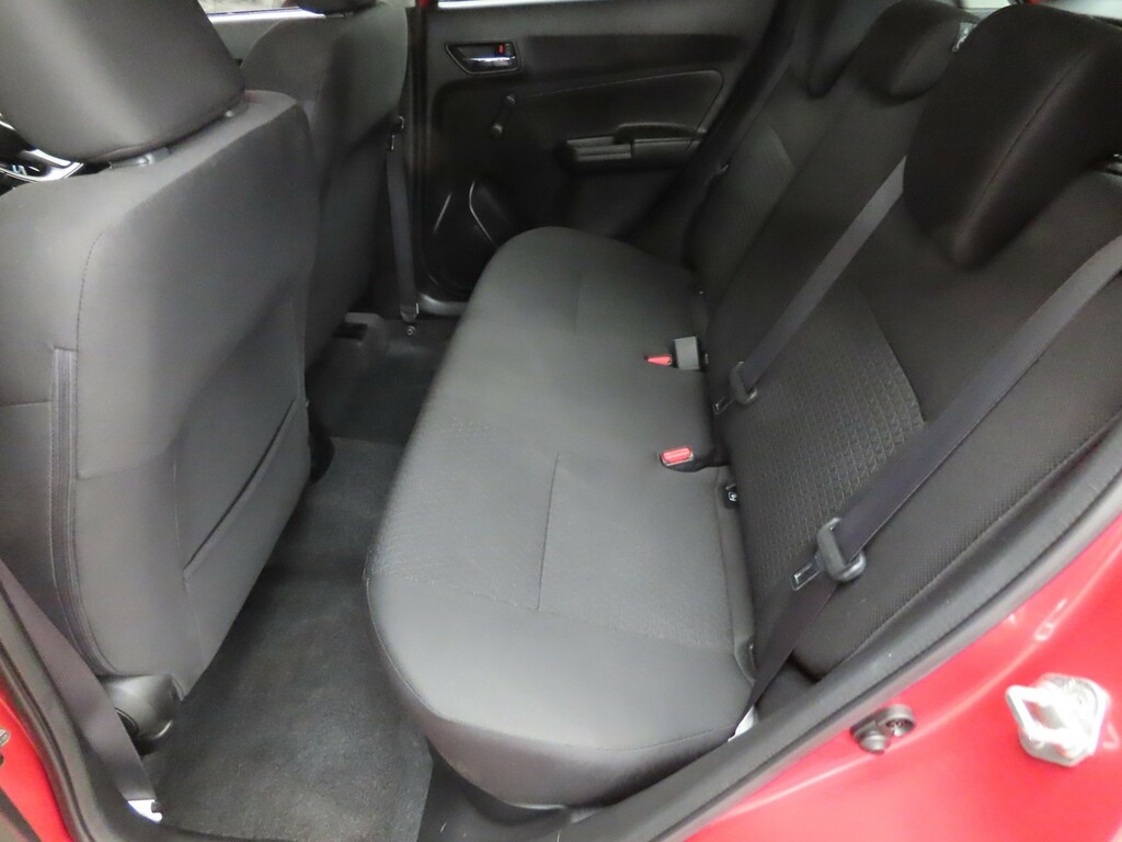 Suzuki Swift 1.0 Boosterjet Sz-t Red #6