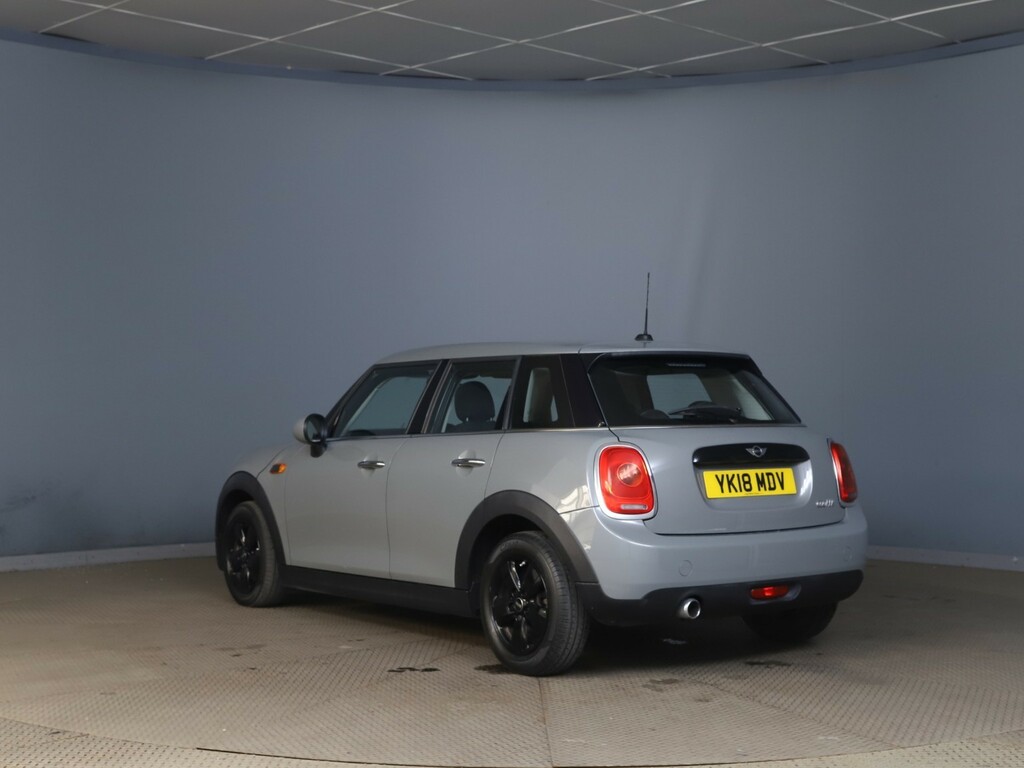 Mini Hatch 1.5 5-Door Hatch Cooper Grey #2