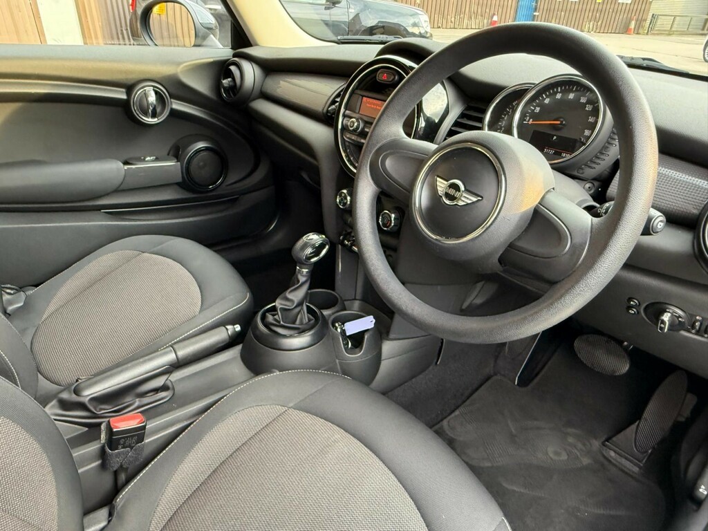 Mini Hatch 1.5 One Zero Road Tax Ulez Free New Mot S White #10