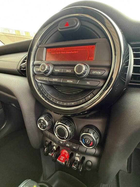 Mini Hatch 1.5 One Zero Road Tax Ulez Free New Mot S White #14