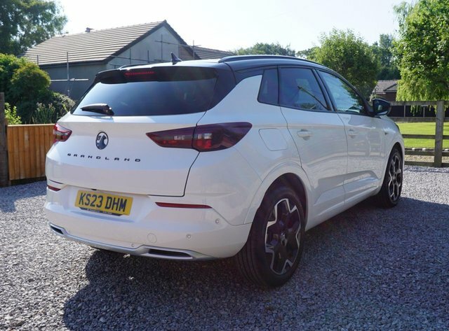 Vauxhall Grandland Turbo Ultimate Suv KS23DHM White #3