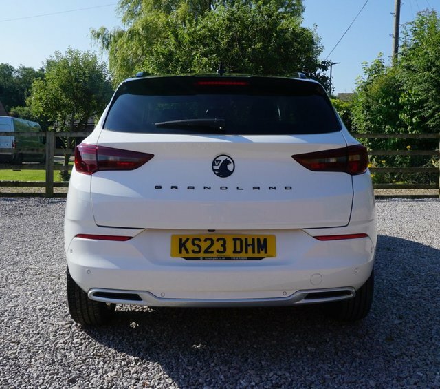 Vauxhall Grandland Turbo Ultimate Suv KS23DHM White #5