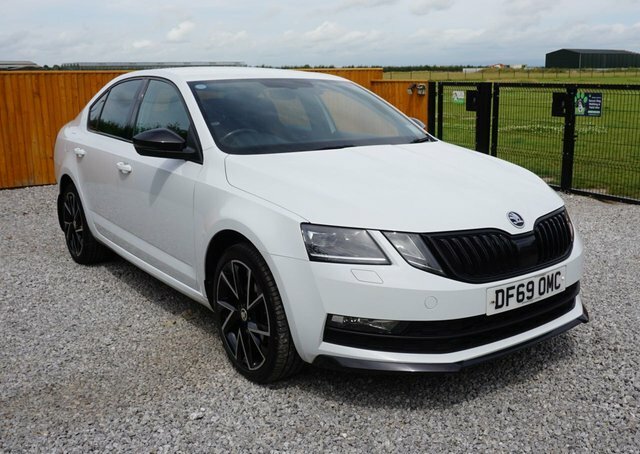 Skoda Octavia Tdi Scr Sportline Hatchback White