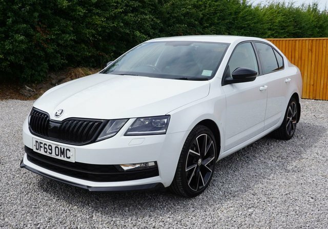 Skoda Octavia Tdi Scr Sportline Hatchback DF69OMC White #6