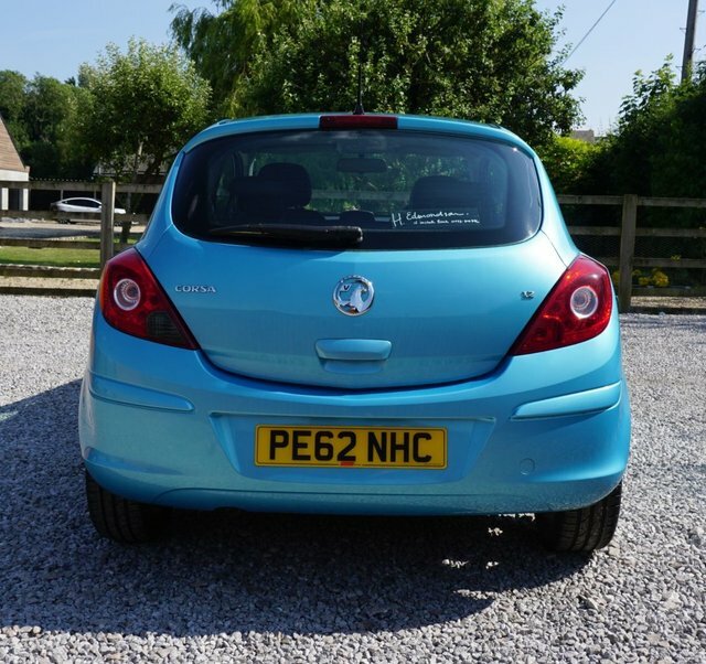 Vauxhall Corsa 16V Active Hatchback Blue #5