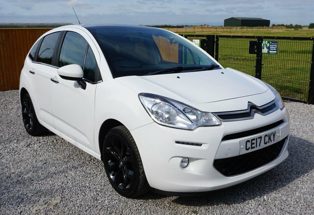 Citroen C3 Puretech Platinum Hatchback White