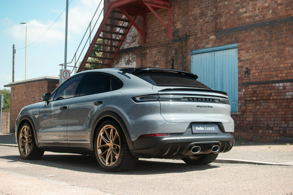 Porsche Cayenne 4.0 V8 E-hybrid 25.9Kwh Turbo Gt Coupe #3
