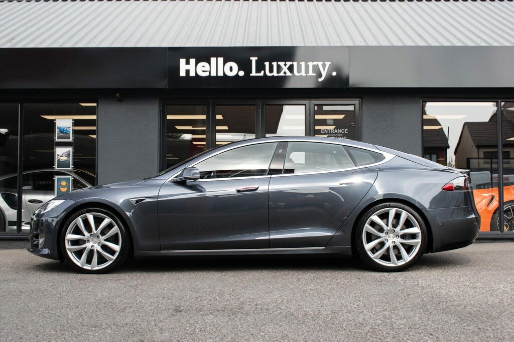 Tesla Model S Long Range Raven  #4