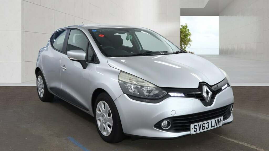 Renault Clio Home Car Detail