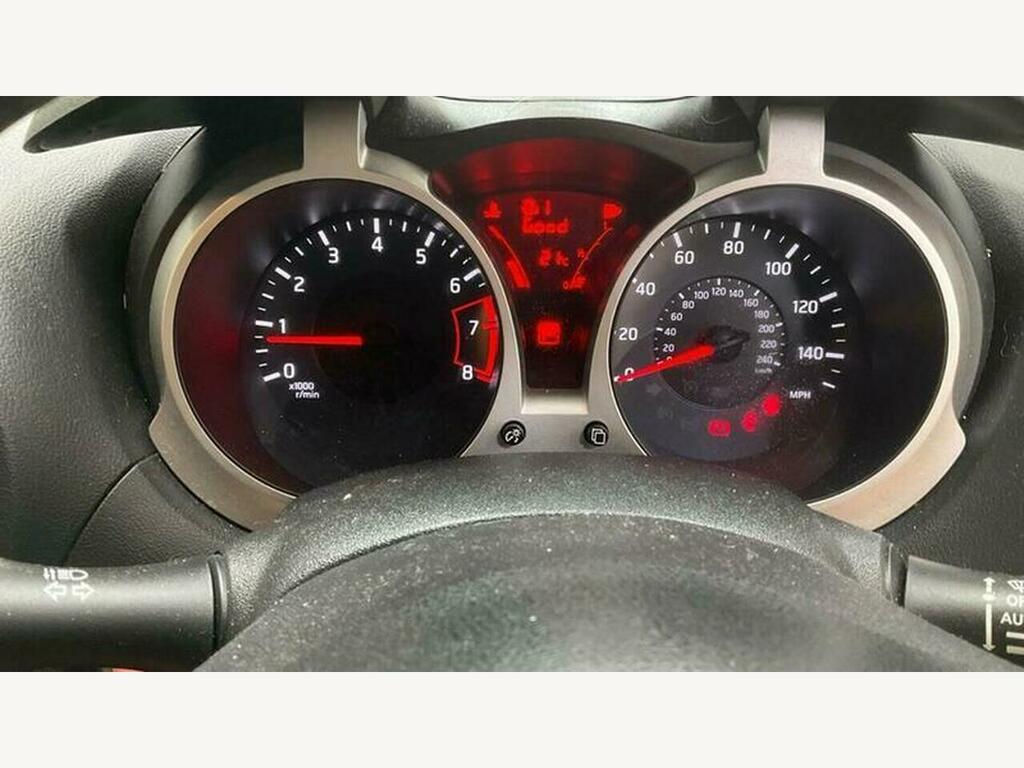 Nissan Juke Acenta Premium Silver #10