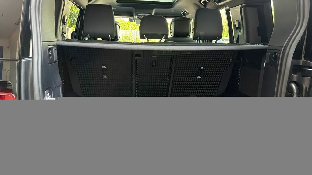 Land Rover Defender 110 3.0 D300 X-dynamic Hse 110 HN72WJD Grey #3