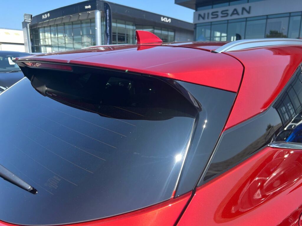 Nissan Qashqai 1.3 Dig-t Mh 158 Tekna HJ26NOH Red #6