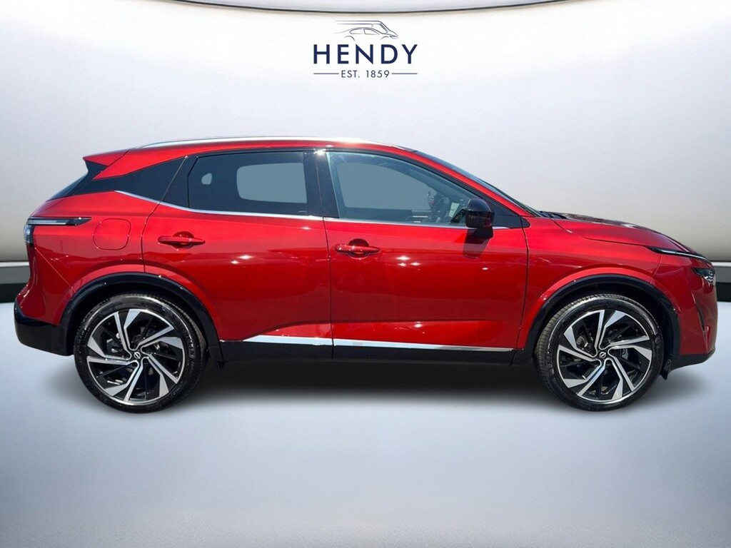 Nissan Qashqai 1.3 Dig-t Mh 158 Tekna Red