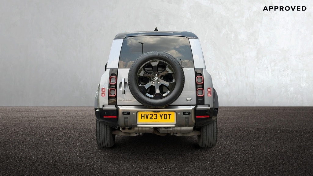 Land Rover Defender 90 3.0 D300 Hard Top X Grey