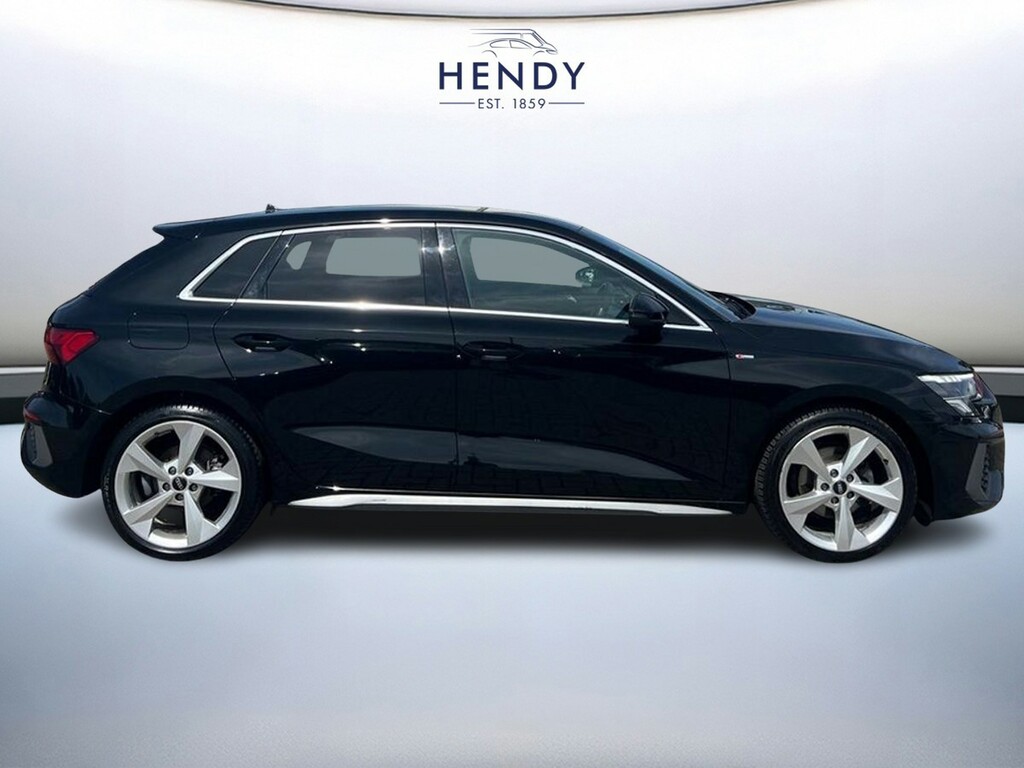 Audi A3 35 Tfsi S Line YM22MKE Black #2