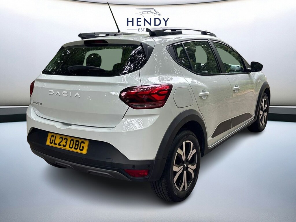 Dacia Sandero Stepway 1.0 Tce Journey Cvt GL23OBG White #4