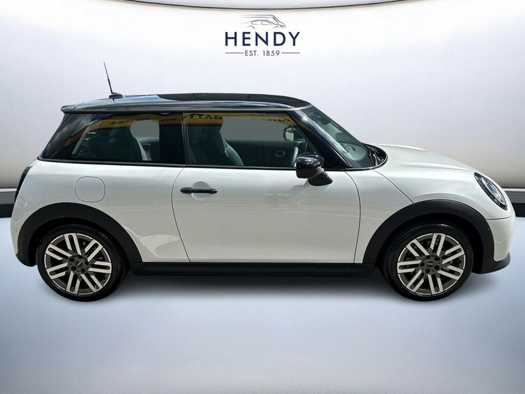 Mini Hatch Mini Cooper C HJ75JVX White #2