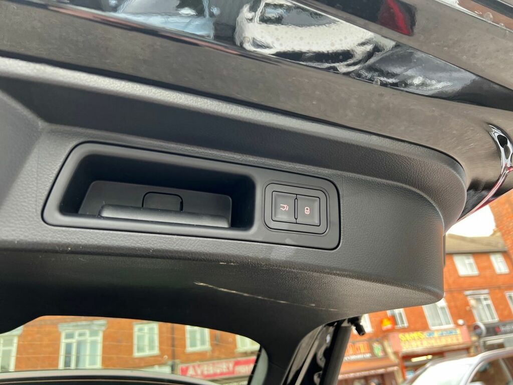 Byd Seal U Byd Seal U Estate 1.5 Dm-i Comfort Grey #20
