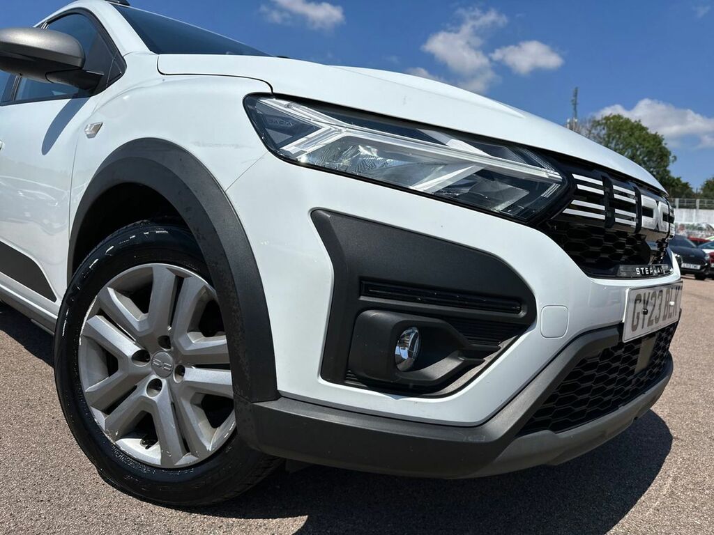 Dacia Sandero Stepway 1.0 Tce Expression GY23BLK White #3