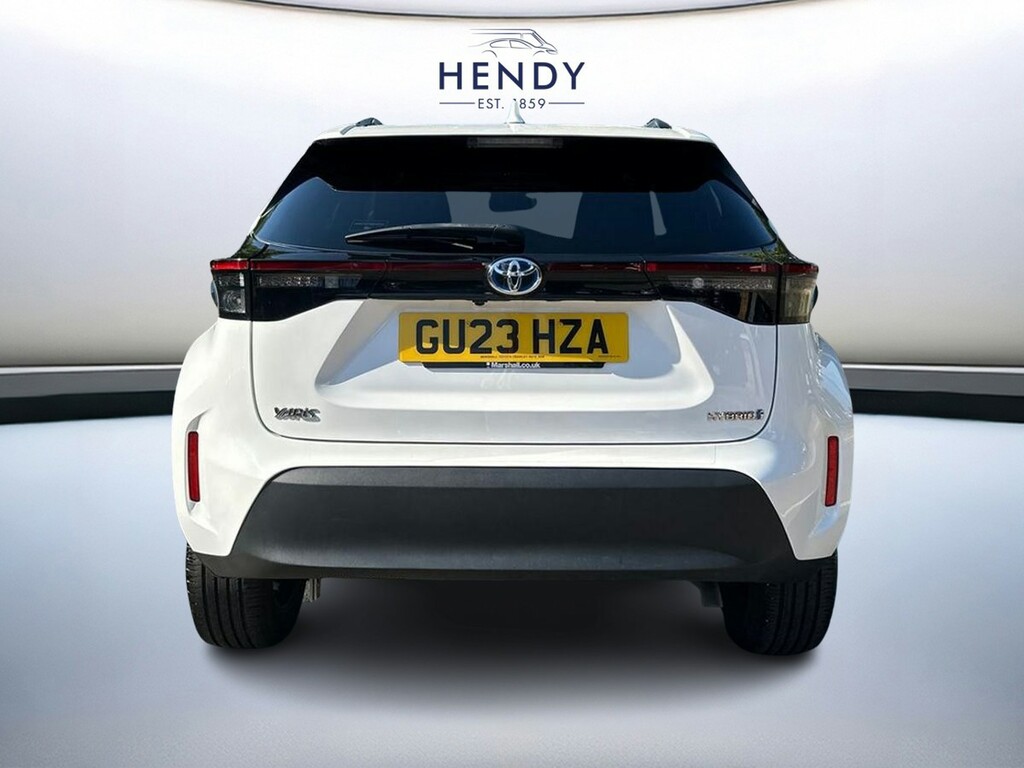 Toyota Yaris Cross 1.5 Hybrid Design Cvt GU23HZA White #5