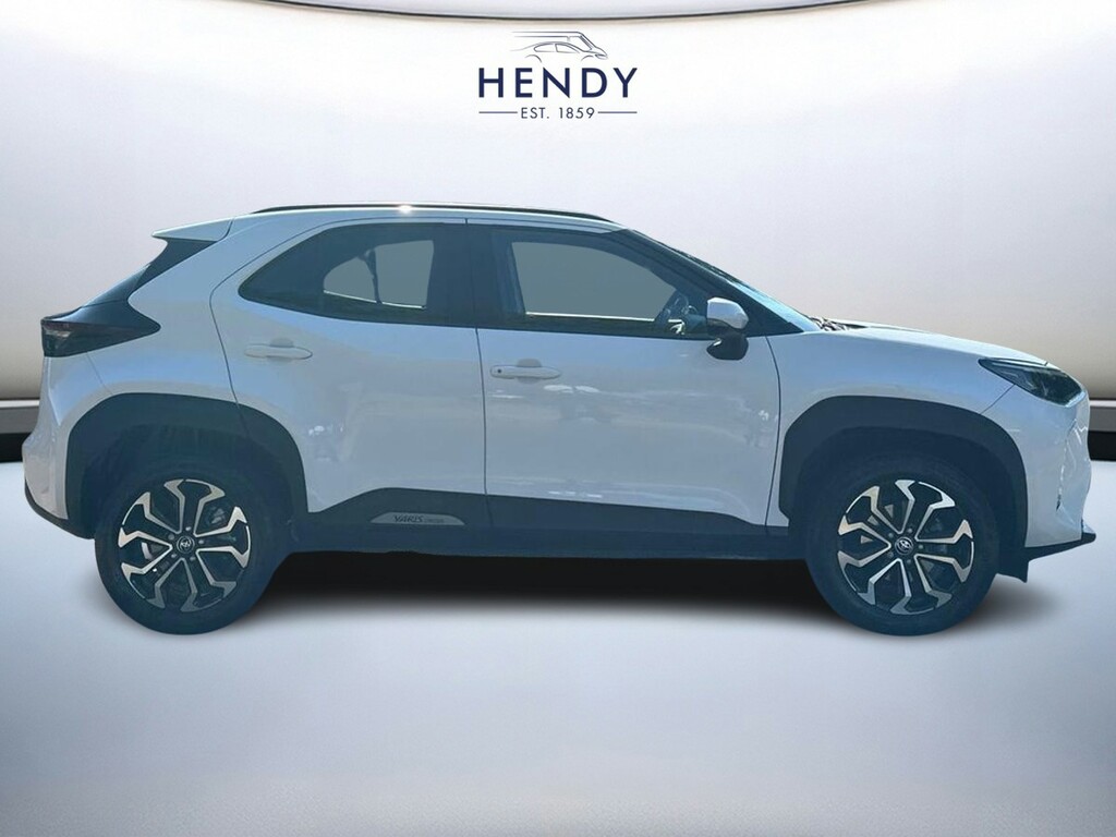 Toyota Yaris Cross 1.5 Hybrid Design Cvt GU23HZA White #2